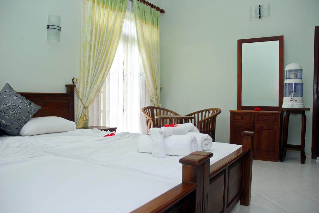 Methira Villa Aluthgama Δωμάτιο φωτογραφία