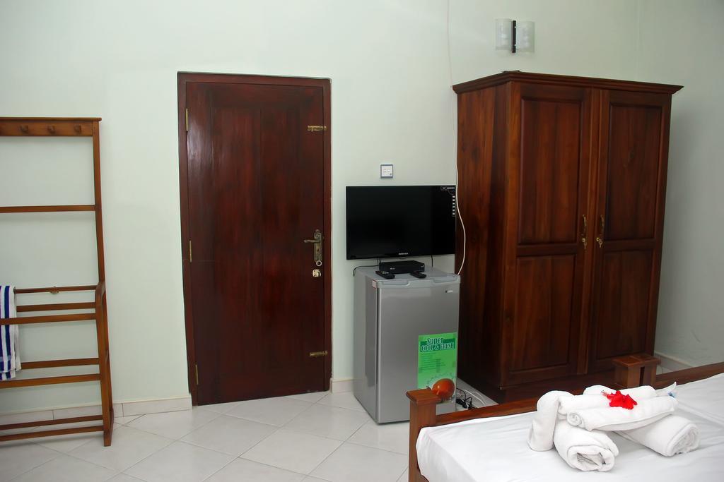 Methira Villa Aluthgama Δωμάτιο φωτογραφία